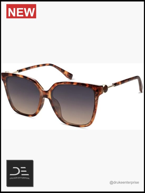 Square Sunglasses Women UV400 Protection Plastic Frame Metal Hinge